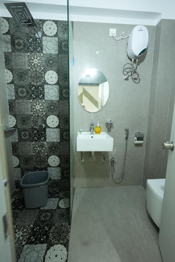 Bigson Service Madhapur अपार्टमेंट *