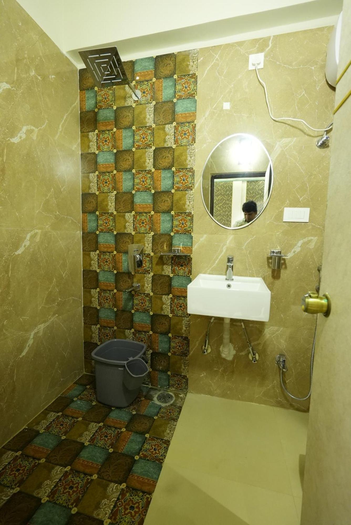 Bigson Service Madhapur अपार्टमेंट *
